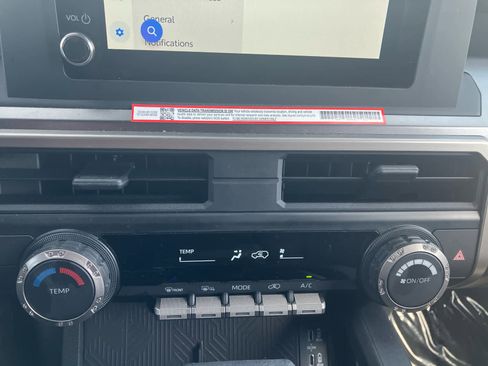 Used 2025 Toyota 4Runner SR5 image 25