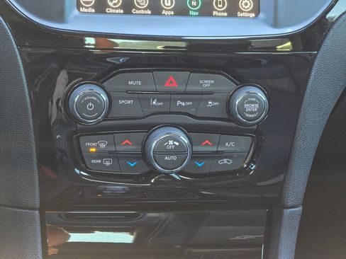 Used 2022 Chrysler 300 S w/ Comfort Group image 34