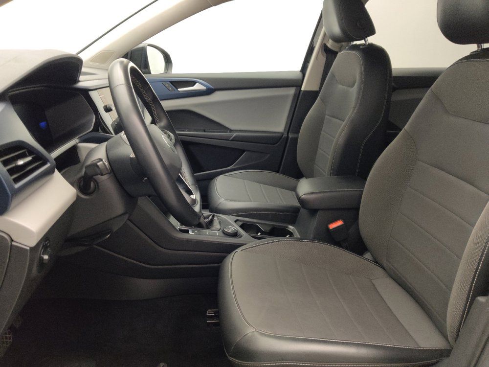 Used 2022 Volkswagen Taos SE AWD/4WD image 17