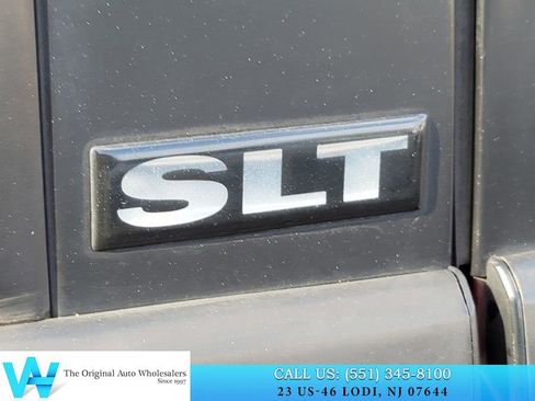 Used 2005 GMC Envoy XL SLT image 17