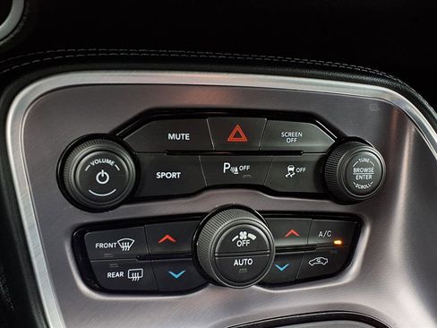 Used 2021 Dodge Challenger R/T w/ Blacktop Package image 20