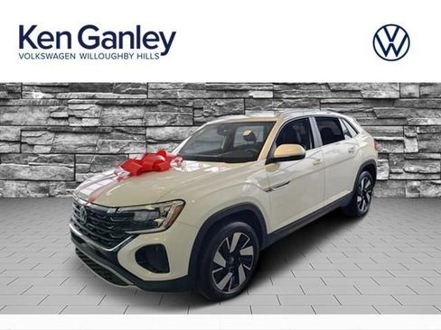 New 2025 Volkswagen Atlas Cross Sport SE FWD image 1