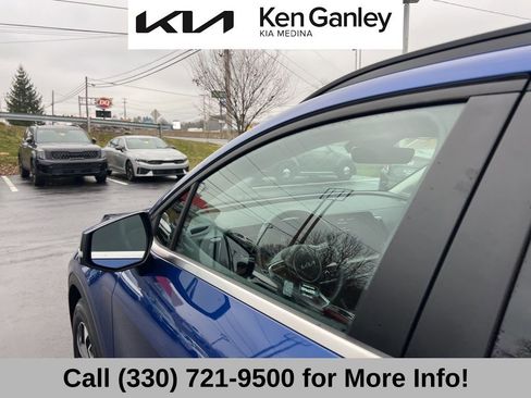Certified 2025 Kia Sportage EX w/ Premium Package image 25