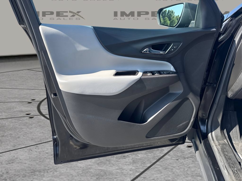 Used 2021 Chevrolet Equinox LS w/ LS Convenience Package FWD image 20