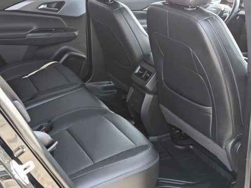 Certified 2024 Chevrolet Equinox EV LT FWD image 13