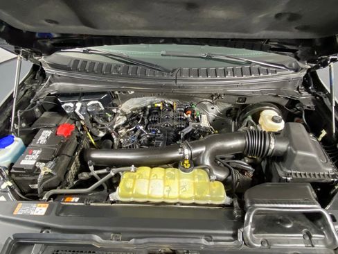 Used 2021 Ford Expedition Limited image 38