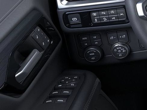New 2026 GMC Yukon Denali w/ Denali Reserve Package AWD/4WD image 22
