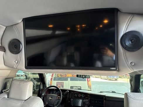 Used 2022 Chevrolet Express 2500 Extended w/ Enhanced Convenience Package RWD image 15