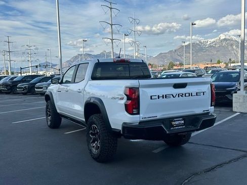 New 2026 Chevrolet Colorado ZR2 w/ Technology Package AWD/4WD image 23