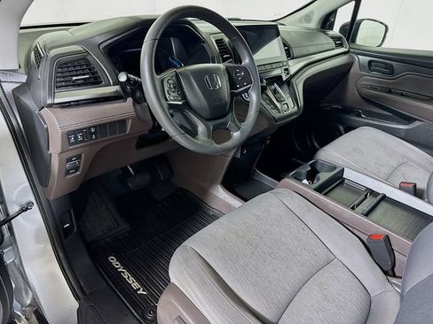 Used 2021 Honda Odyssey EX image 7