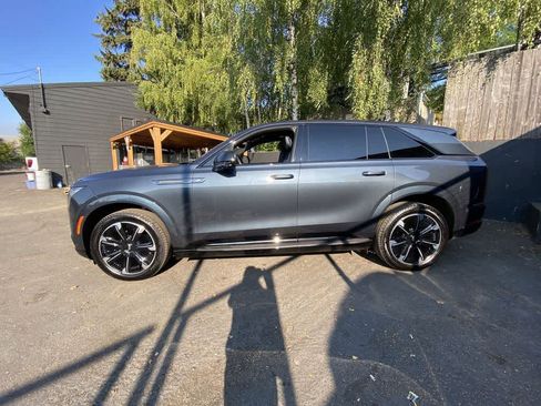 Certified 2026 Cadillac Escalade IQ Sport 2 AWD/4WD image 3