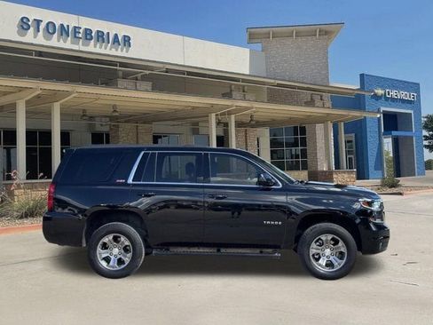 Used 2019 Chevrolet Tahoe LT w/ Off-Road Package AWD/4WD image 4
