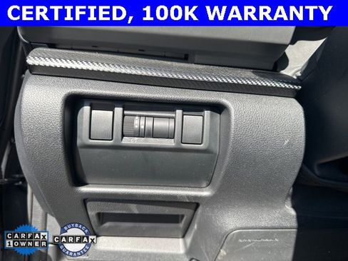 Used 2024 Subaru Crosstrek 2.0i image 17