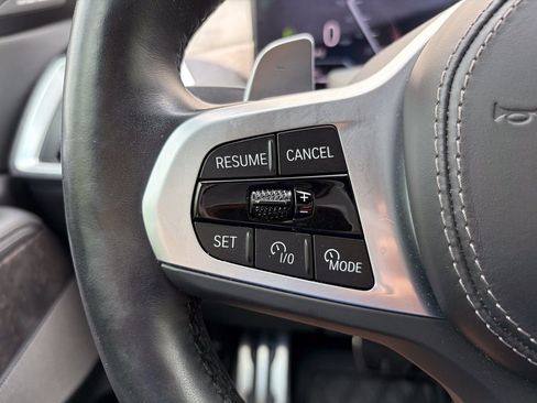 Used 2023 BMW X7 xDrive40i w/ M Sport Package AWD/4WD image 59