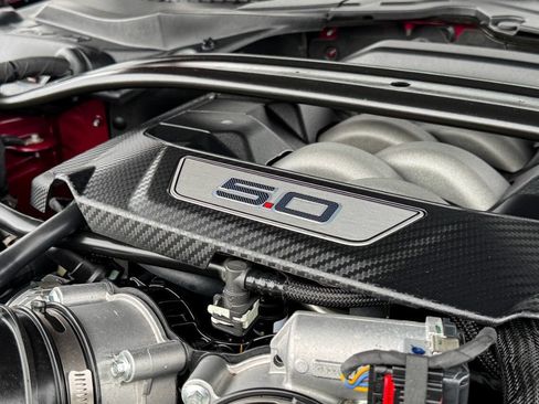 Used 2025 Ford Mustang GT Premium RWD image 16