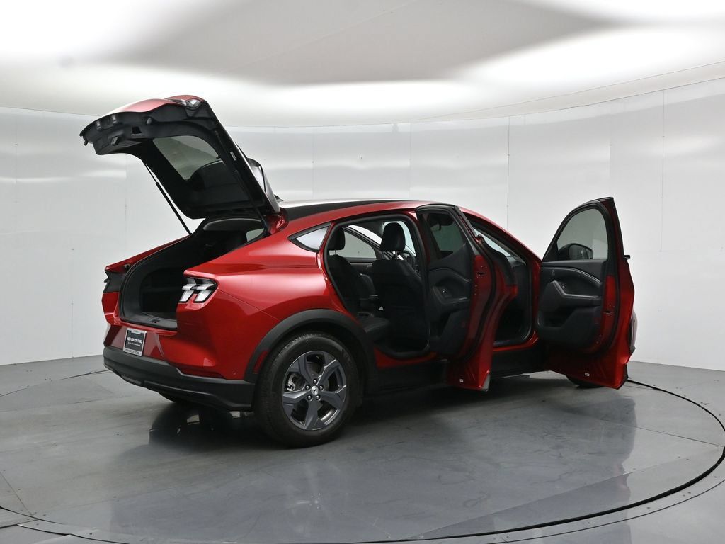 Used 2023 Ford Mustang Mach-E Select w/ Comfort Package Lite AWD/4WD image 6
