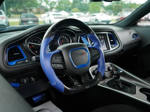 Used 2022 Dodge Challenger R/T Scat Pack RWD image 5