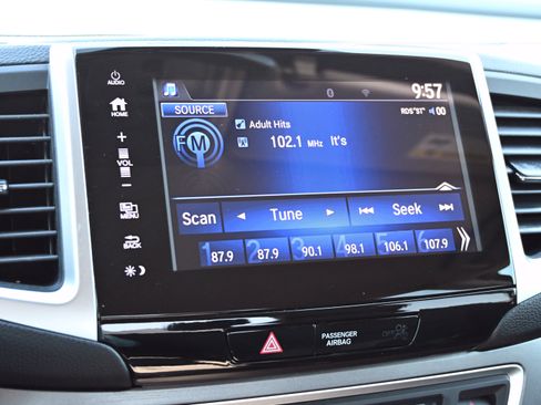 Used 2020 Honda Ridgeline Sport image 23