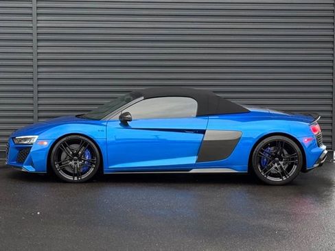 Used 2022 Audi R8 V10 performance w/ R8 Performance Design Package image 2