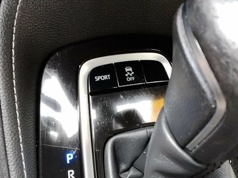 Used 2019 Toyota Corolla SE FWD image 21
