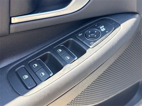 Certified 2023 Hyundai Sonata SEL w/ Cargo Package image 13