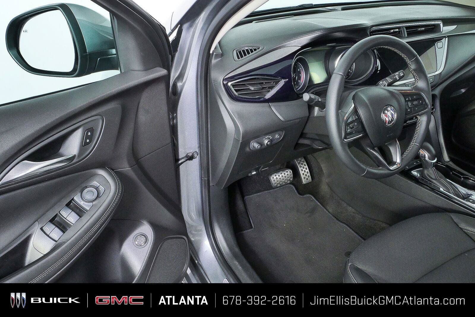 Used 2023 Buick Encore GX Select w/ Sport Touring Package FWD image 7