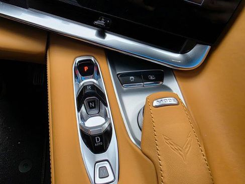 Used 2023 Chevrolet Corvette Stingray Premium Cpe w/ Body-Color Dual Roof Package image 39