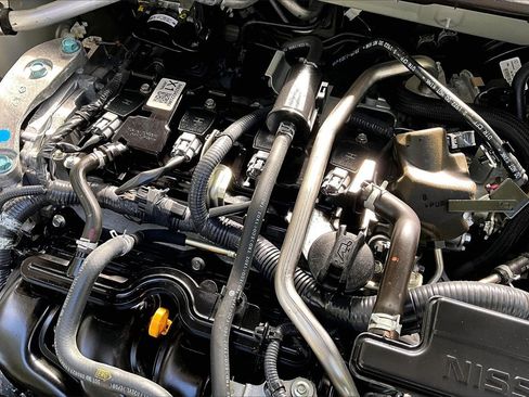 Used 2022 Nissan Sentra SV image 28