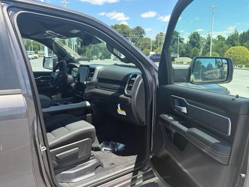 New 2026 RAM 1500 Big Horn AWD/4WD image 28