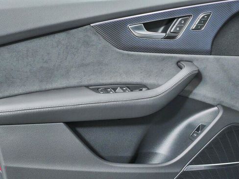 New 2026 Audi SQ8 Premium Plus AWD/4WD image 6