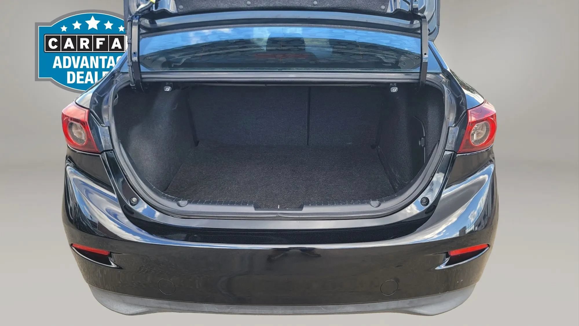 Used 2016 MAZDA MAZDA3 i Touring FWD image 26