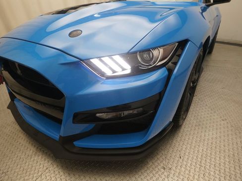 Used 2022 Ford Mustang Shelby GT500 w/ Technology Package RWD image 22