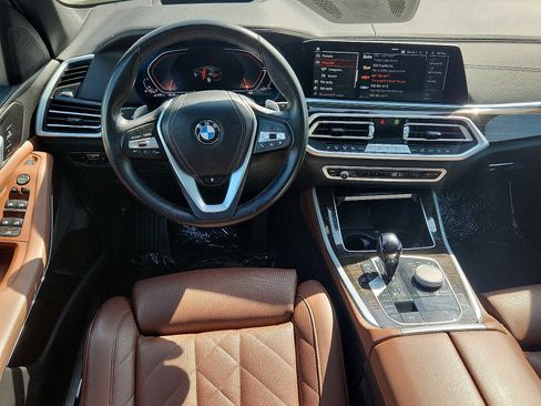 Used 2023 BMW X5 xDrive40i w/ Premium Package AWD/4WD image 10