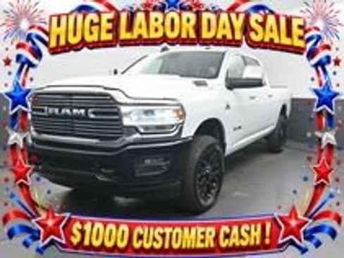 Used 2023 RAM 2500 Laramie AWD/4WD image 1