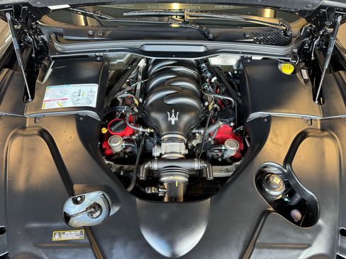 Used 2014 Maserati GranTurismo Convertible image 96