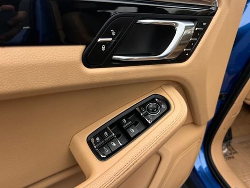 Used 2016 Porsche Macan S AWD/4WD image 11