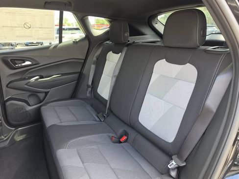 New 2026 Chevrolet Trax RS w/ Sunroof Package FWD image 19