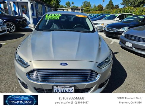 Used 2015 Ford Fusion Energi Titanium FWD image 2