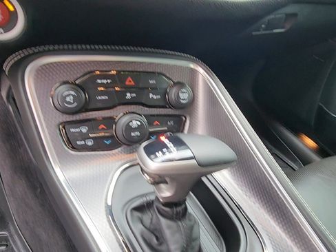 Used 2016 Dodge Challenger SRT Hellcat RWD image 37
