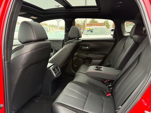 Used 2025 Acura ADX A-Spec image 13