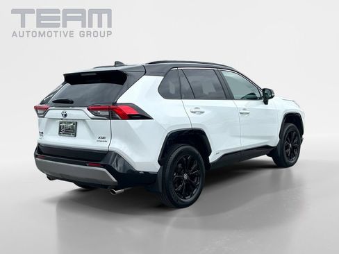 Used 2024 Toyota RAV4 XSE AWD/4WD image 7