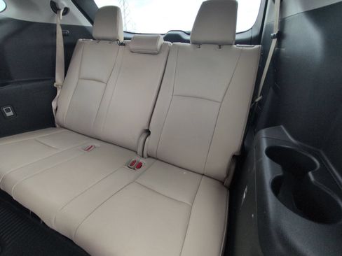 Used 2022 Toyota Highlander Limited AWD/4WD image 30