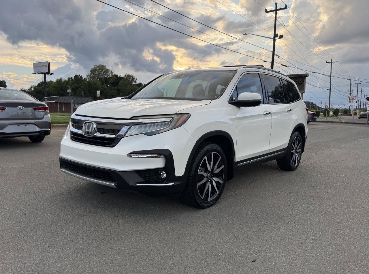 Used 2019 Honda Pilot Touring image 3