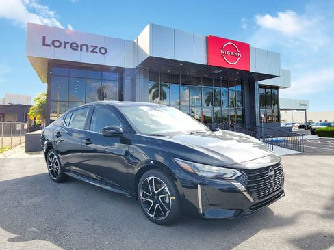 New 2025 Nissan Sentra SR w/ SR Premium Package image 3