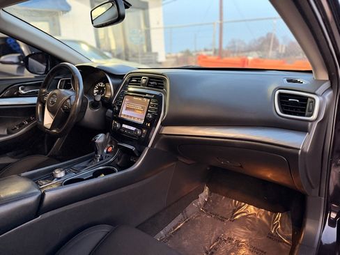 Used 2017 Nissan Maxima 3.5 S image 9