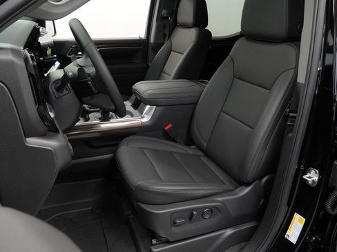 New 2026 Chevrolet Silverado 1500 RST w/ Convenience Package II AWD/4WD image 6