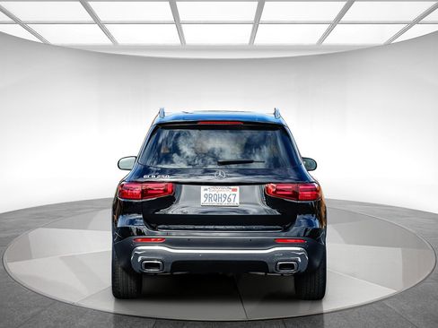 Certified 2025 Mercedes-Benz GLB 250 image 3