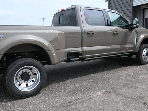 New 2026 Ford F450 Lariat w/ Lariat Ultimate Package AWD/4WD image 28