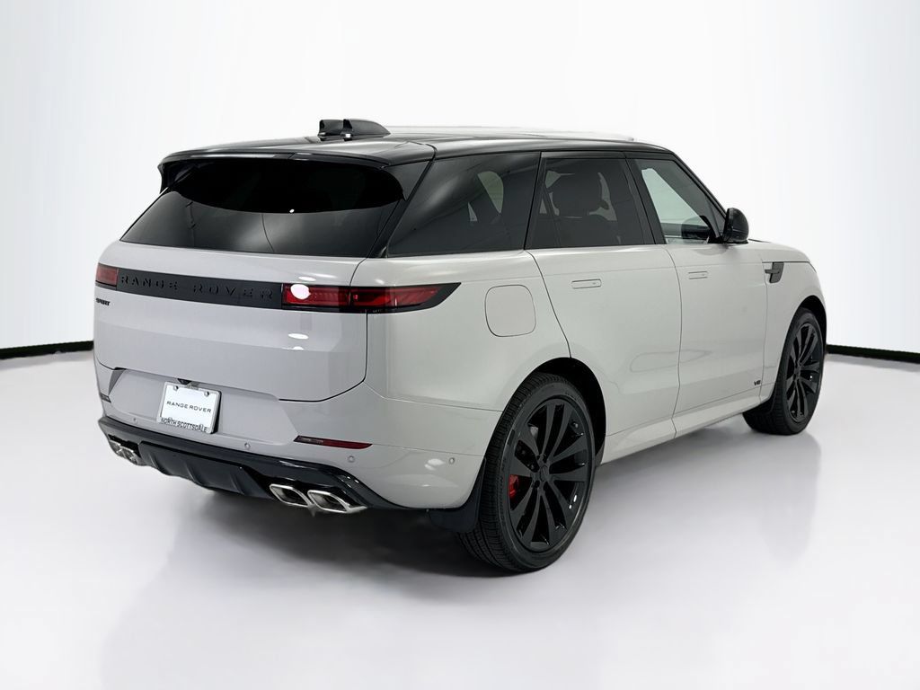 New 2026 Land Rover Range Rover Sport Dynamic SE AWD/4WD image 5