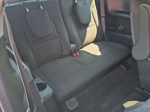 Used 2021 Ford Explorer XLT RWD image 29